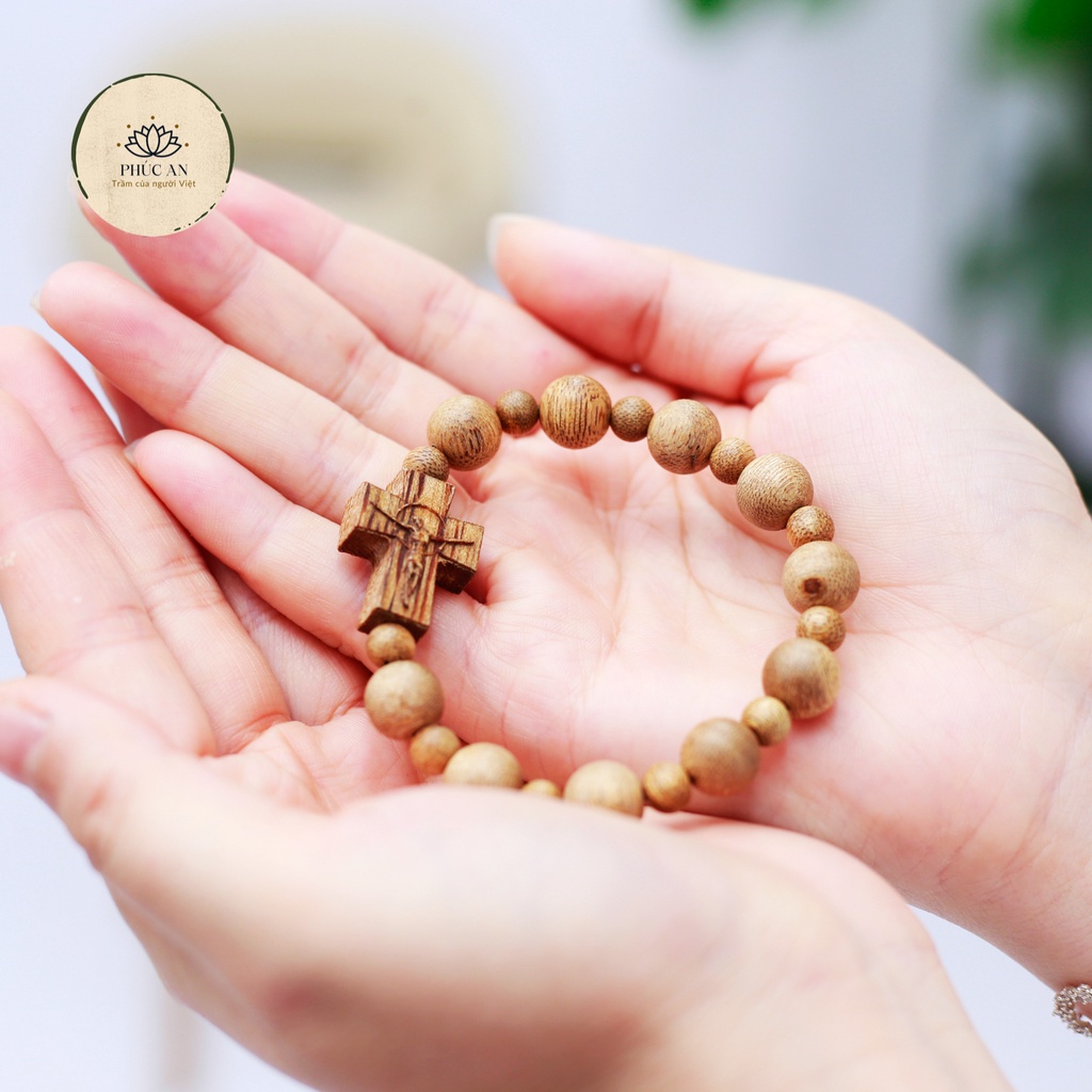 Chuỗi Mân Côi 10 hạt Trầm Hương 10mm, Tràng hạt Công Giáo đeo tay , trầm kiến tự nhiên Quảng nam.