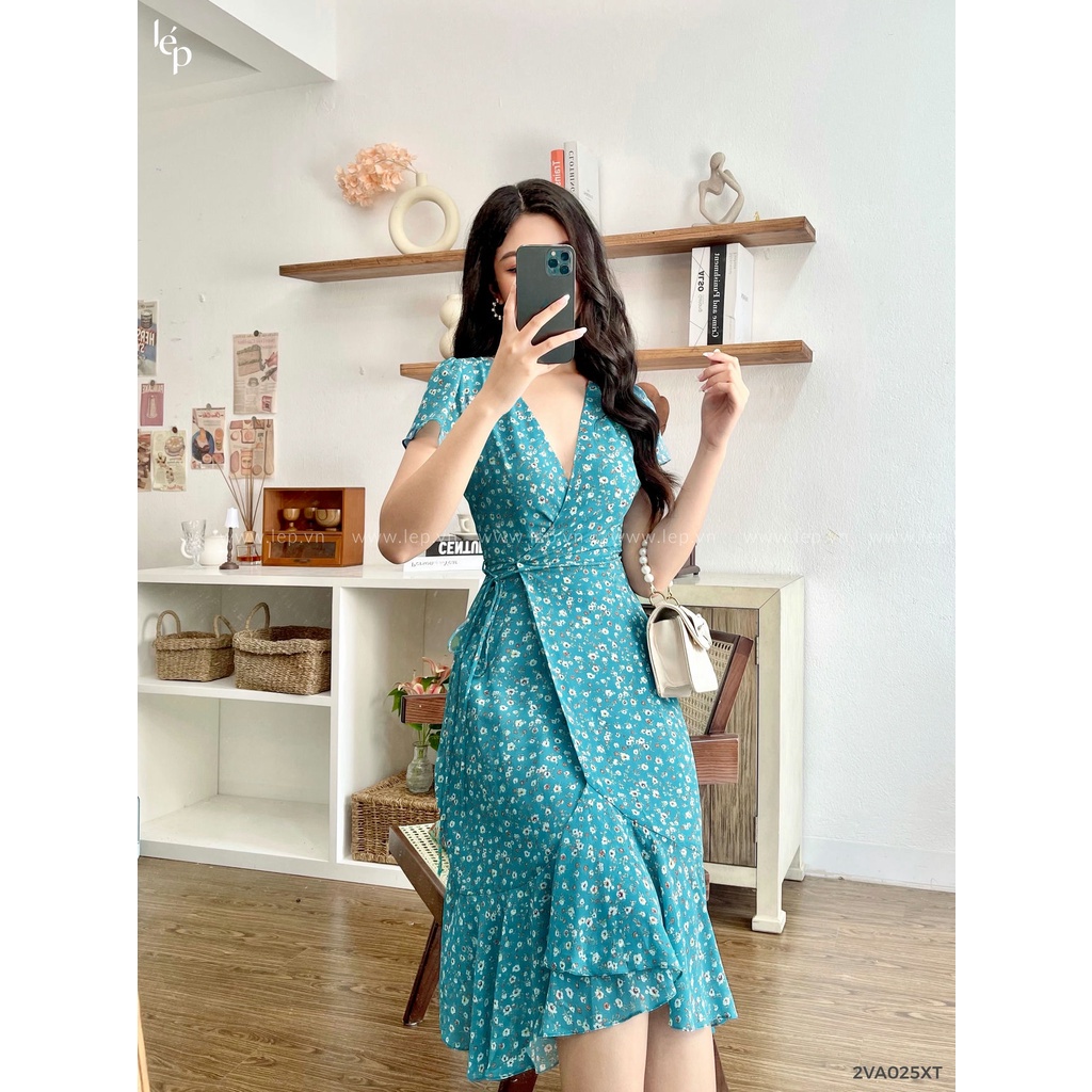 Váy hoa nhí xanh vải voan, wrap vạt bèo, thiết kế chiết eo, tôn dáng thanh lịch 3VA025XT Lep'