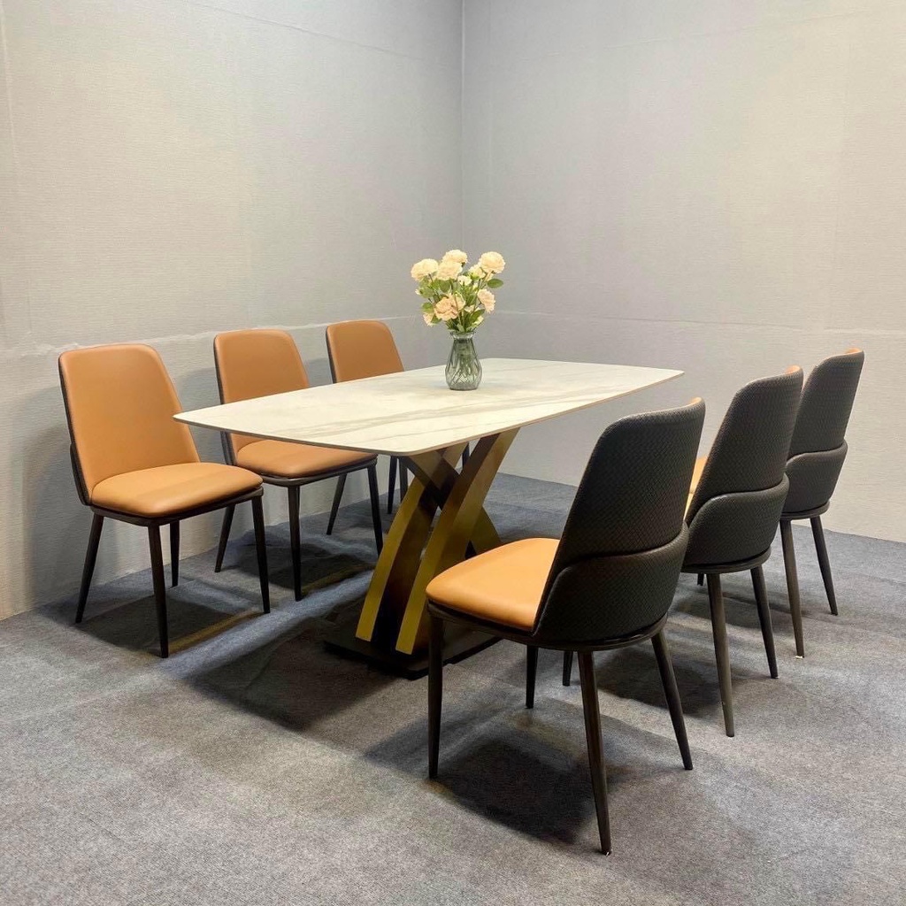 Bàn Ăn Cơm T90 Chân Guccii Vàng, Inox Mạ Titan, Nhập Khẩu Cao Cấp Hiện Đại,  Phù Hợp Căn Hộ Chung Cư Gia Đình