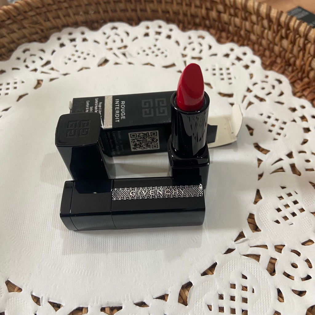 Thanh lý Son 𝐆𝐢𝐯𝐞𝐧𝐜𝐡𝐲 𝐑𝐨𝐮𝐠𝐞 Interdit 𝐋𝐢𝐩𝐬𝐭𝐢𝐜𝐤 Mini 1,3g