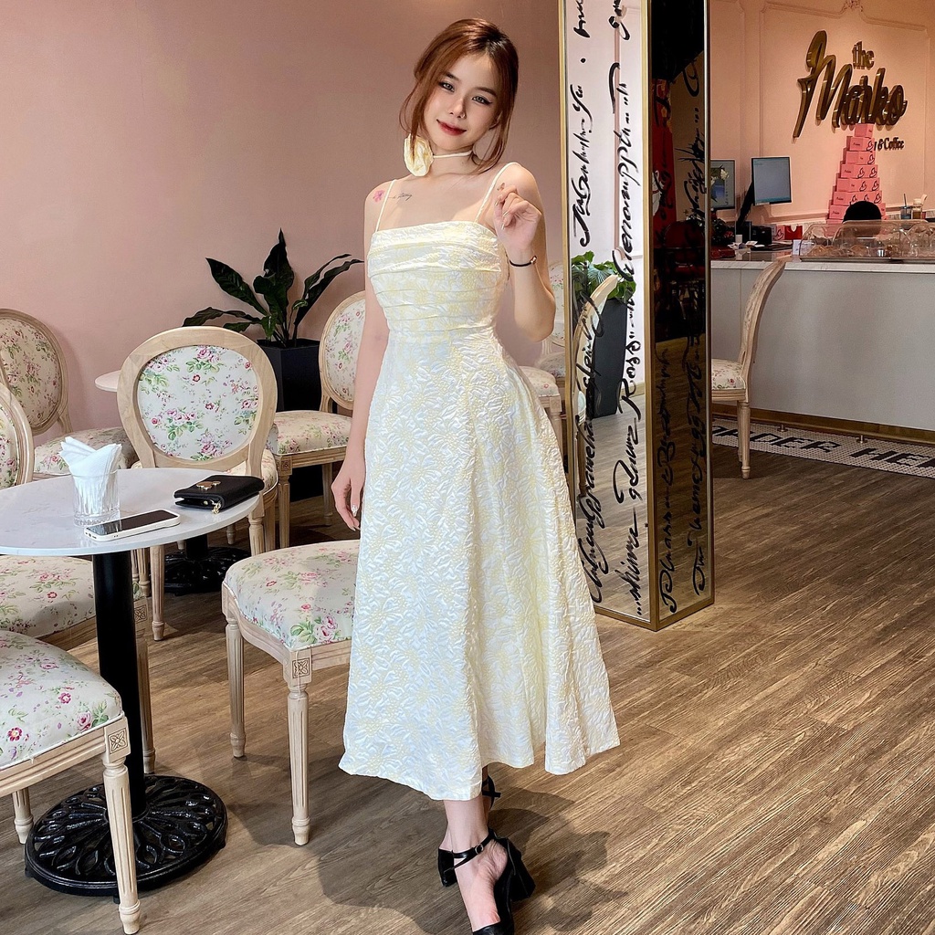 Đầm dự tiệc nữ 2 dây xếp ly dáng dài vải gấm phối hoa sang trọng Callene (L1859)