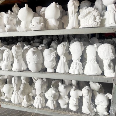 Tượng tô màu 15cm thạch cao,nếu vỡ hoàn 100% tiền