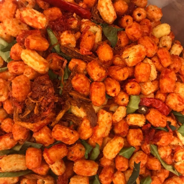 NUI SẤY KHÔ BÒ LÁ CHANH
