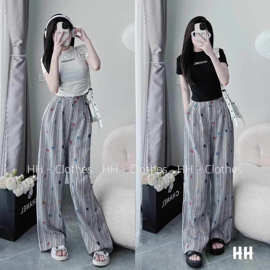 Bộ đồ gồm áo thun cộc tay kèm quần họa tiết cực xinh cho chị em đi chơi