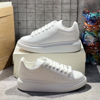 Giày MC Queen Trắng All White Gót Trắng Tăng Chiều Cao 5cm Đủ Size Nam Nữ tặng Full Phụ Kiện