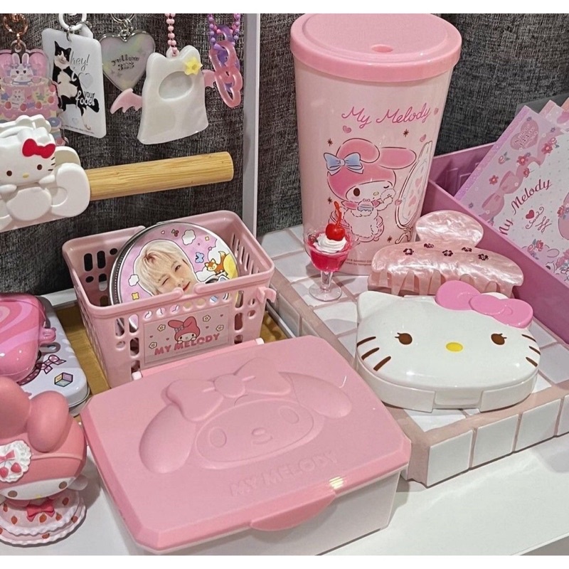Hộp My Melody hãng Sanrio đựng card toploader sleeve