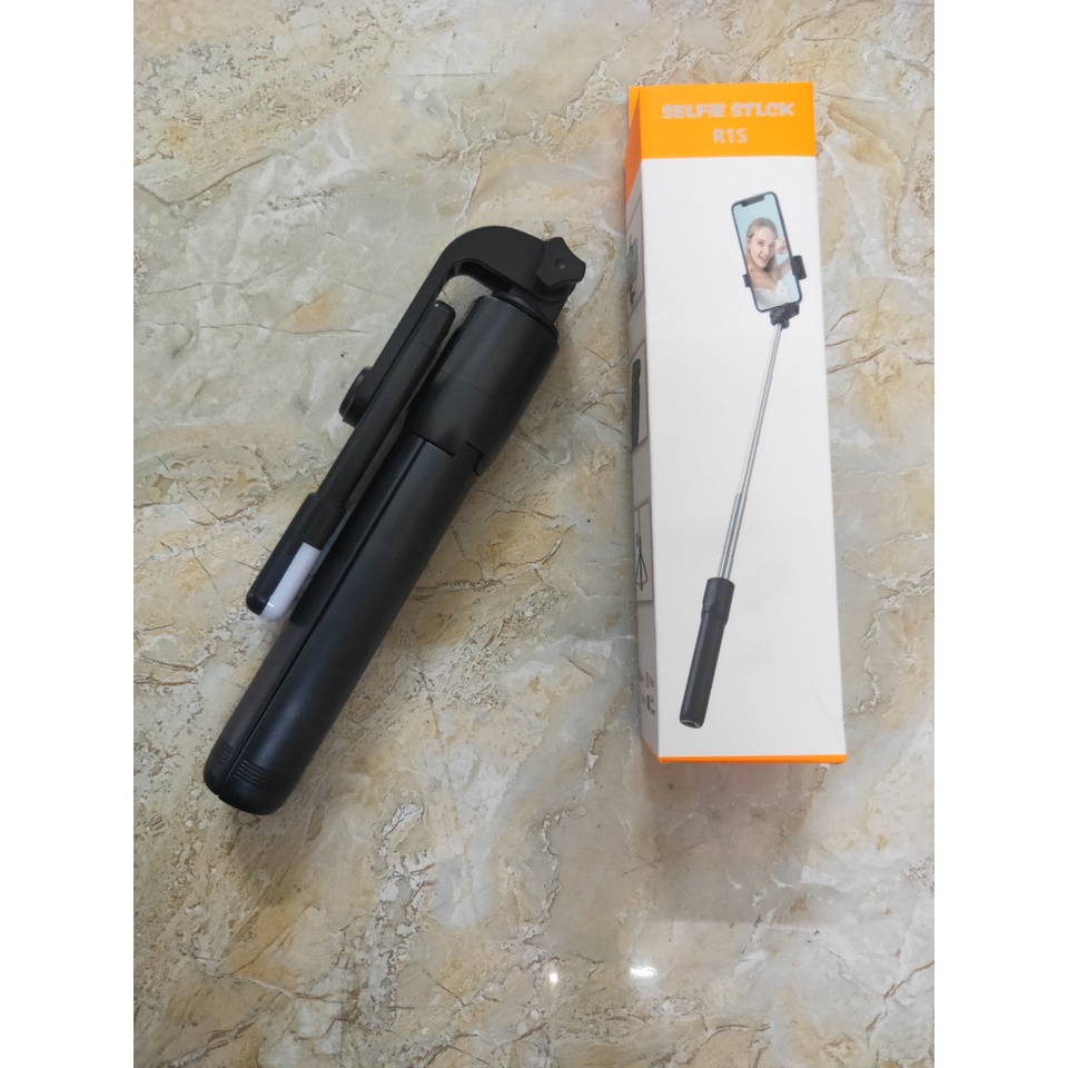 Gậy Tripod 3 Chân Selfie Stick R1S Tích Hợp Đèn Trợ Sáng Chụp Hình kèm dây sạc