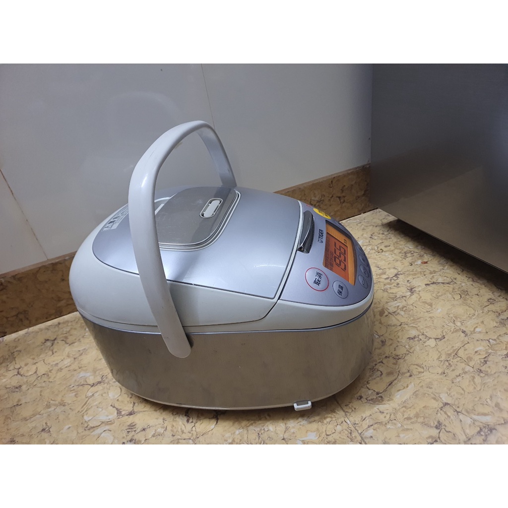 Nồi cơm điện cao tần Tiger tacook 1L nhật bãi