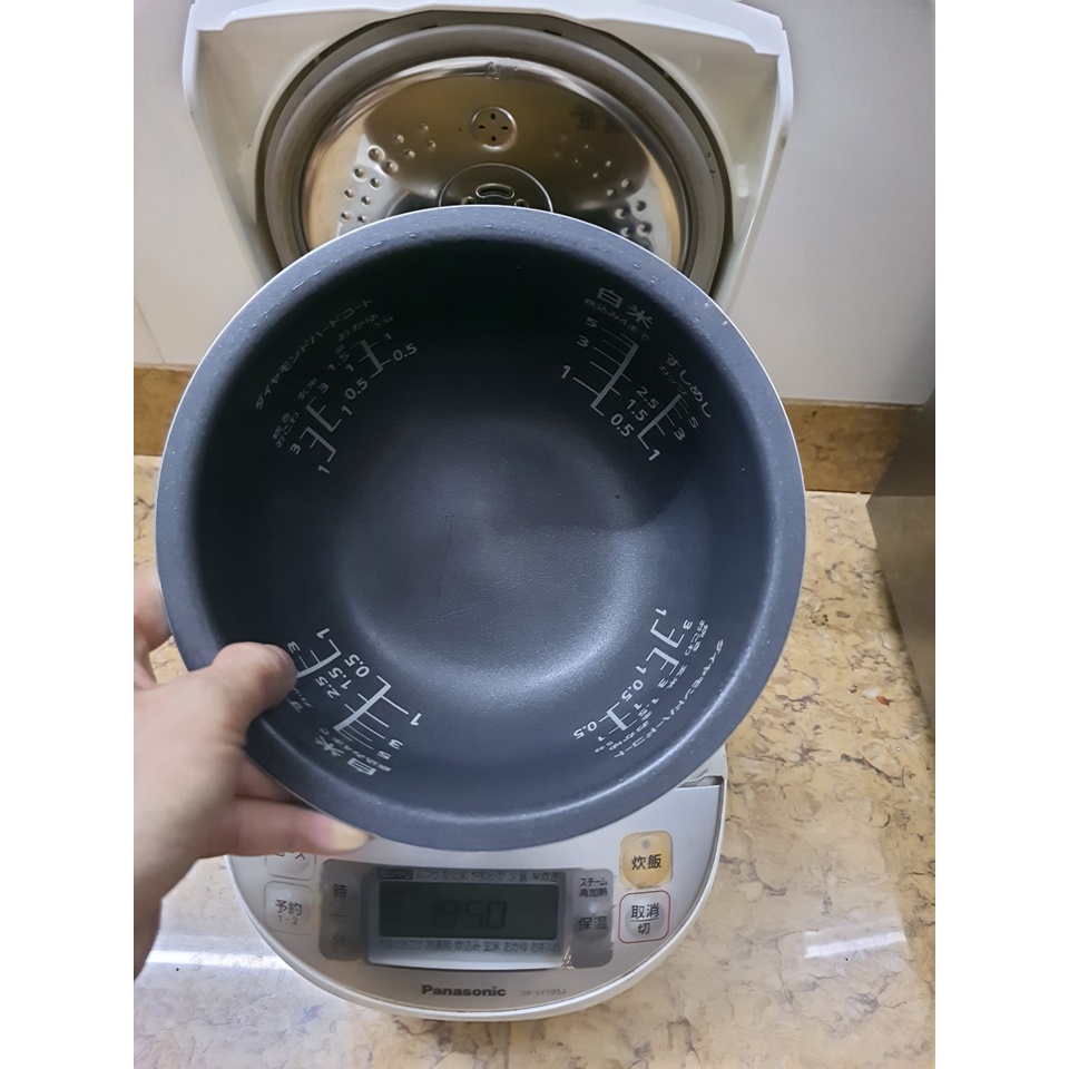 Nồi cơm điện cao tần van dài bù ẩm Panasonic 1L nhật bãi