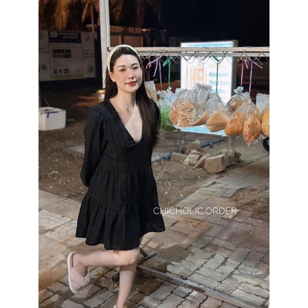 Váy kiểu màu đen cho nữ dáng ngắn