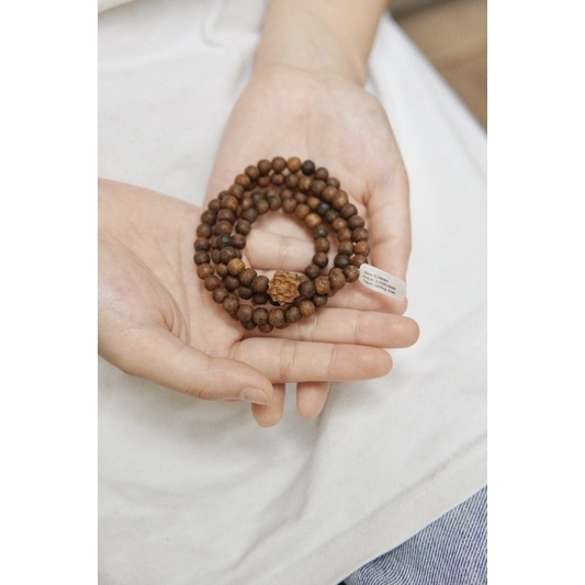 Chuỗi 108 hạt Trầm Rừng 6ly siêu đẹp