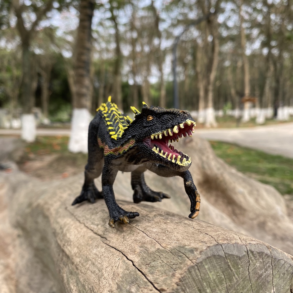Mô hình khủng long Velociraptor lửa - Chính hãng