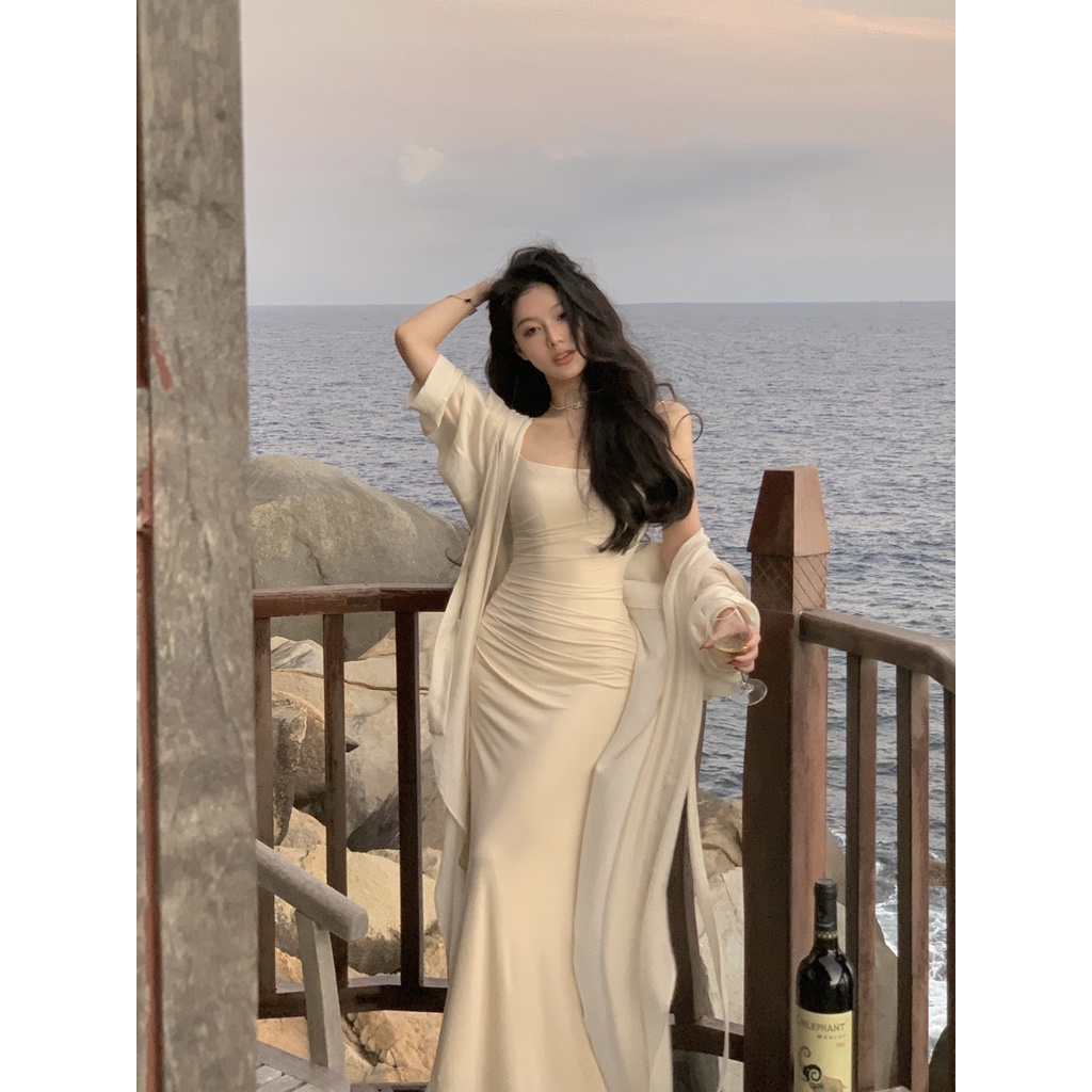 Váy Hai Dây Body hai màu trắng be và đen hot hit mùa hè 2023 maxi dáng dài đến mắt cá chân chất thun mát