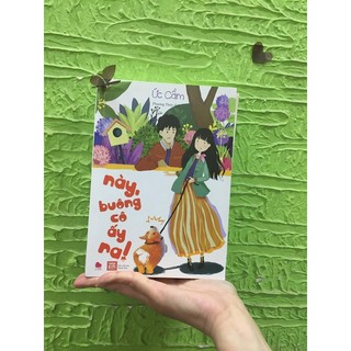 Sách - Này buông cô ấy ra