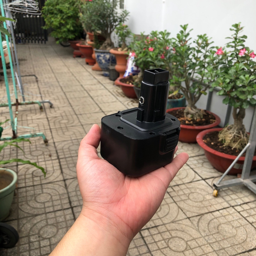 Pin đóng blackdecker, dewalt dạng chọt 12v, dung lượng 4ah, thay thế cho các máy bãi nhật