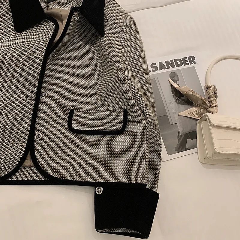 (sẵn) Áo khoác dạ tweed thiết kế cổ và tay áo nhung phối cúc ngọc hàng quảng châu cao cấp | BigBuy360 - bigbuy360.vn