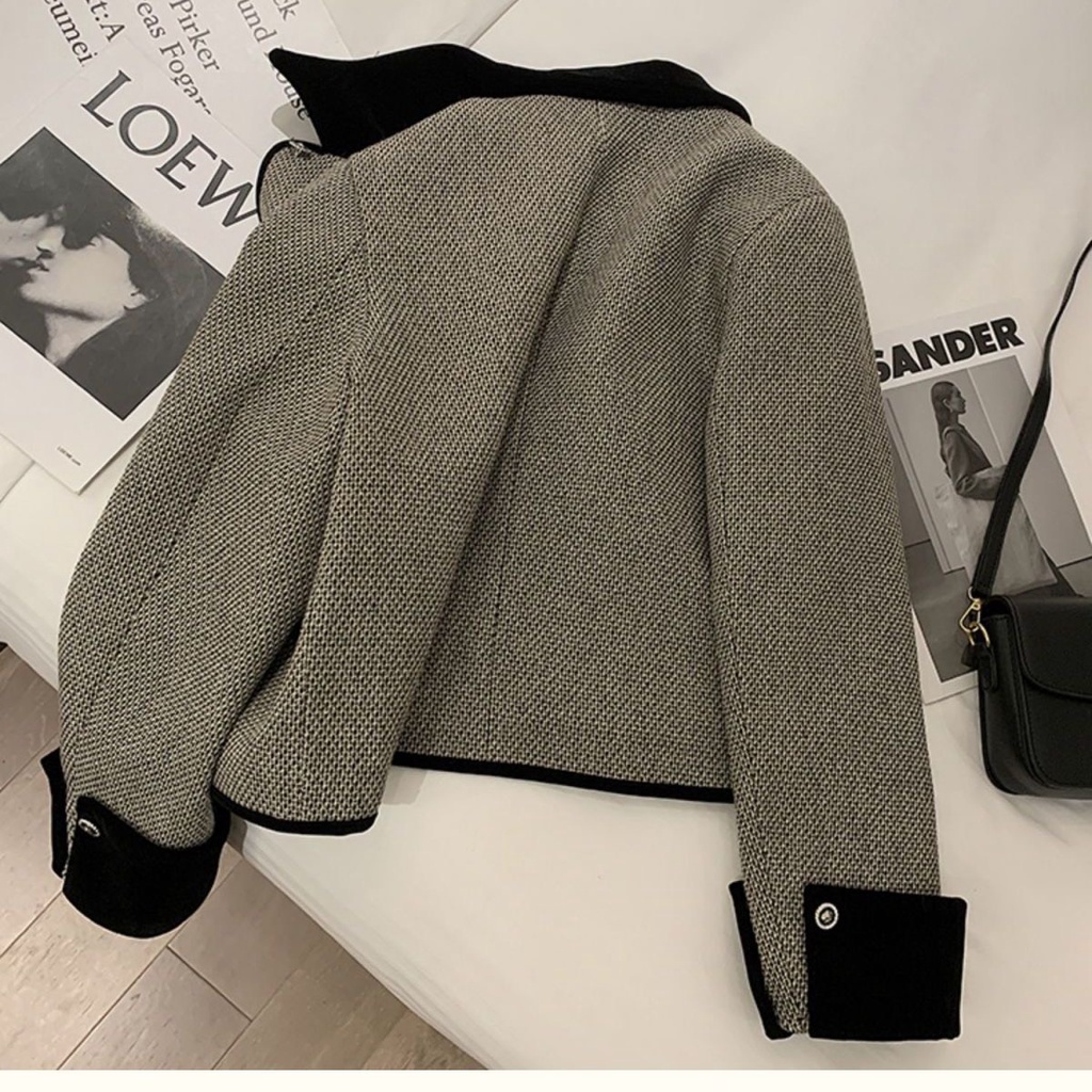 (sẵn) Áo khoác dạ tweed thiết kế cổ và tay áo nhung phối cúc ngọc hàng quảng châu cao cấp | BigBuy360 - bigbuy360.vn