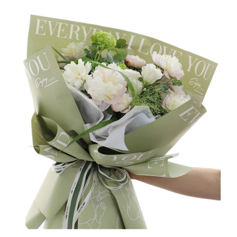 Giấy bó hoa tình nhân chữ i love you