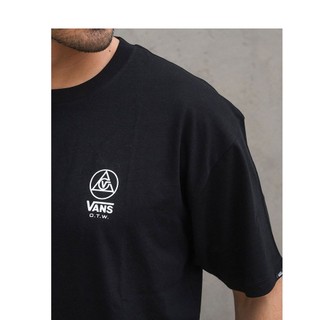 Áo Vans Three Points SS VN0A54CCBLK