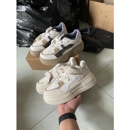 GIÀY THỂ THAO PHỐI MÀU Viền Đen Kem Kèm Ảnh Thật