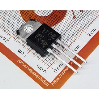 Bta06-600crg triac 600v 6a to220ab