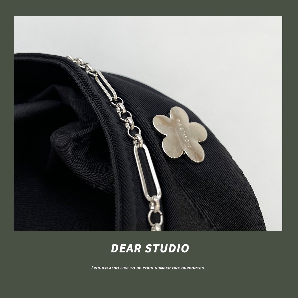 Mũ beret tag kim loại dây xích mẫu mới nhất phong cách Hàn Quốc