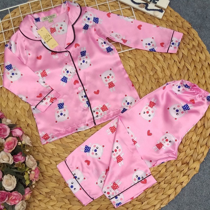 Đồ bộ pyjama vải phi bóng cho bé gái màu hồng hình gấu