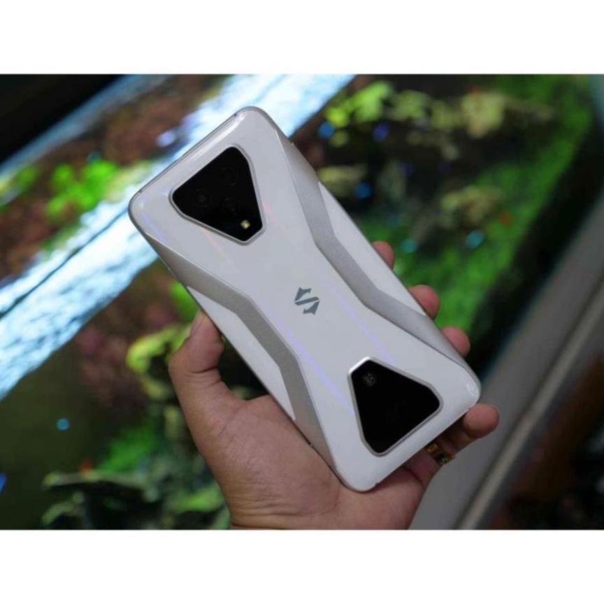 Điện Thoại Xiaomi Black Shark 3 Cấu hình siêu khỏe, bản chính hãng full phụ kiện.