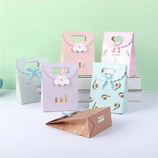 Túi giấy đựng quà tặng