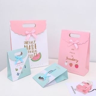 Túi giấy đựng quà tặng