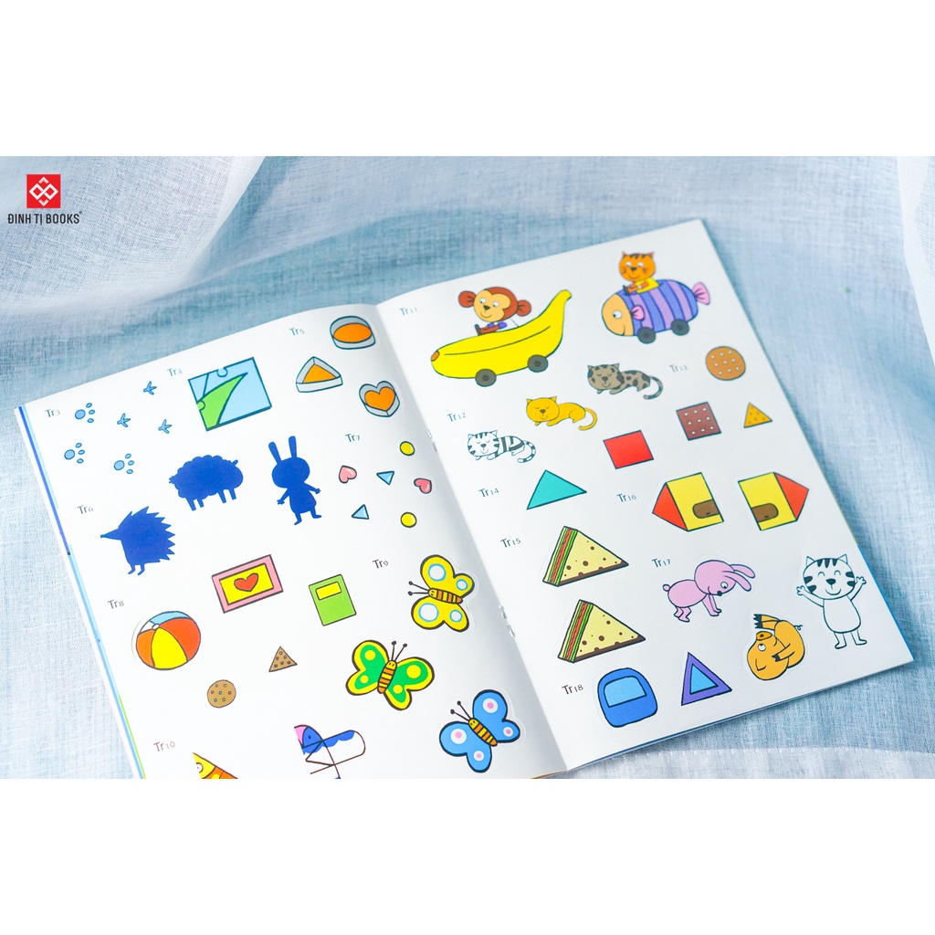 Sách -300 miếng bóc dán thông minh (nhiều chủ đề)