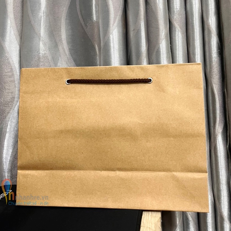 TÚI GIẤY KRAFT CÓ QUAI XÁCH | TÚI GIẤY KRAFT GIÁ RẺ | TÚI GIẤY KRAFT ĐỰNG QUÀ TẶNG - BAOBIONLINE