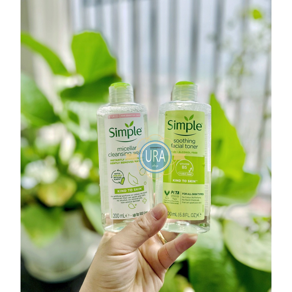 Nước hoa hồng Simple Smoothing Facial Toner - Toner Simple cho da mụn nhạy cảm