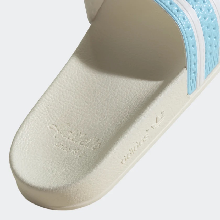 Dép Adidas adilette - Màu xanh da trời