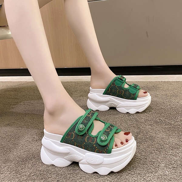 Dép sandal đế dày dép lê tăng chiều cao đế dày bánh xốp thường ngày phong cách Hàn Quốc