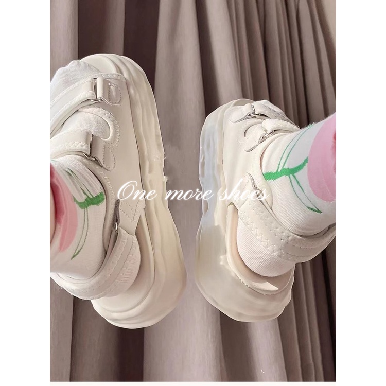One more shoes⭐Xăng đan Đế Dày Mũi Tròn Hở Ngón Quai Dán Màu Sắc Đơn Giản