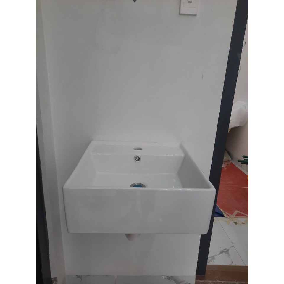 Bồn rửa mặt vuông treo tường / lavabo treo tường