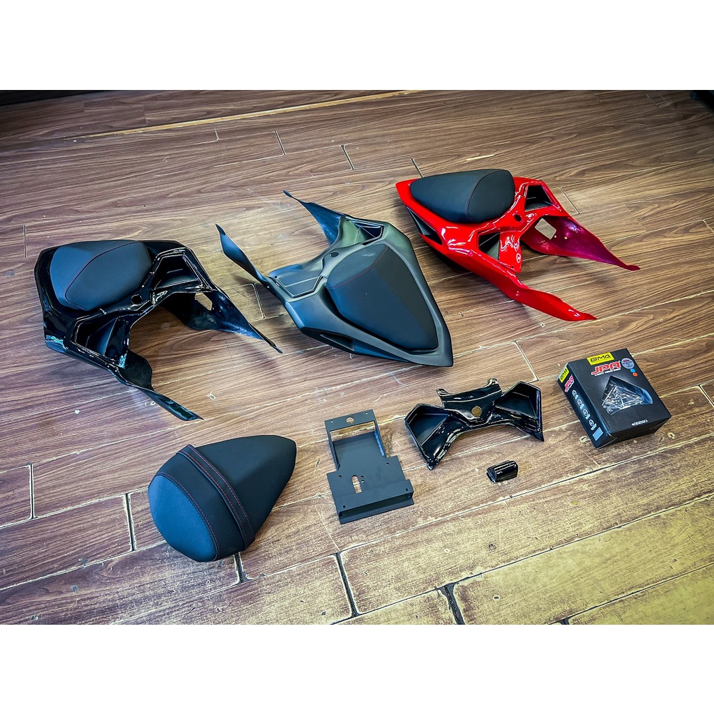 Ốp Bodykit đuôi CBR250RR lên cho Honda CBR650R.