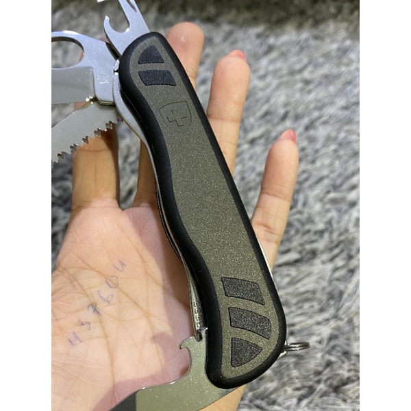 Dụng cụ đa năng Victorinox Onehand Soldier Knife 08 - 0.8461.MWCH