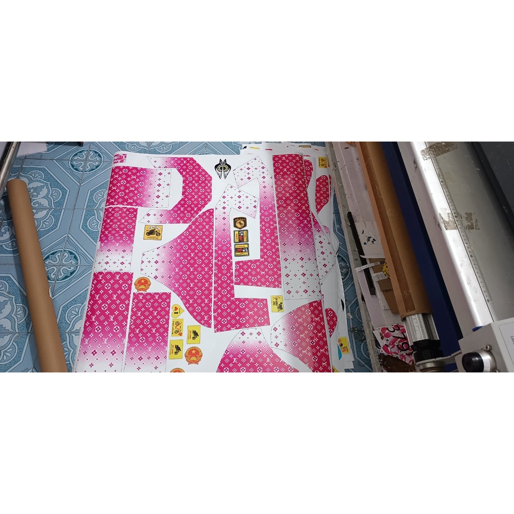 TEM TRÙM XE ĐIỆN 133S - LV HỒNG MỚI