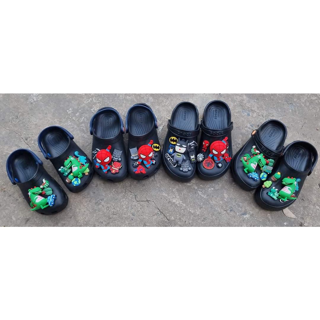 Dép crocs màu cho trẻ em, bố mẹ - Không kèm sticker