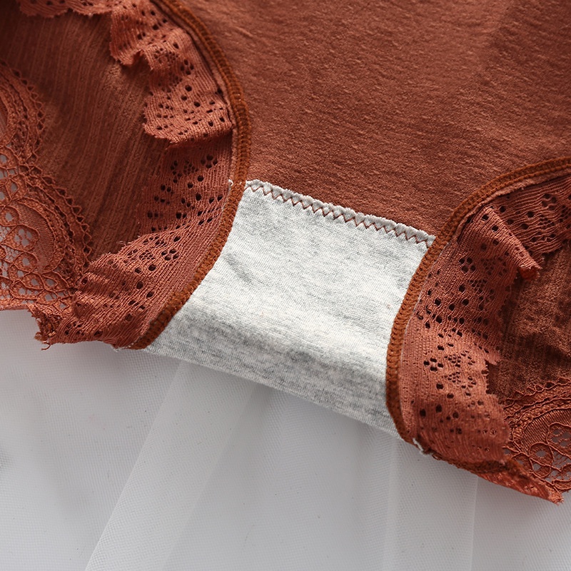 Quần Lót Ren Thoáng Khí Thấm Hút Mồ Hôi Phong Cách Mới Quyến Rũ Cho Nữ