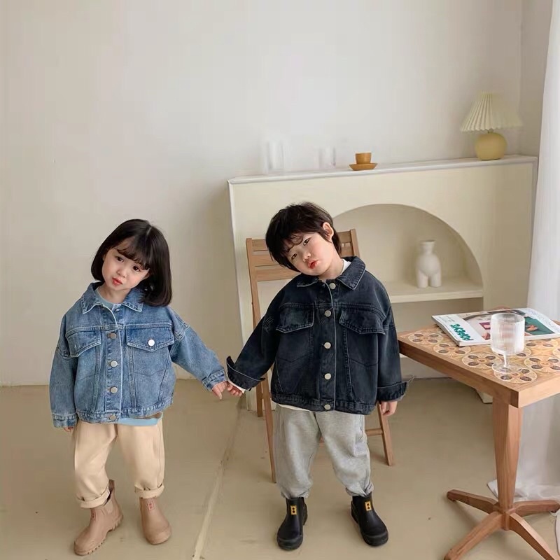 Áo khoác jean cho bé trai và bé gái tay dài phong cách ulzzang Hàn Quốc