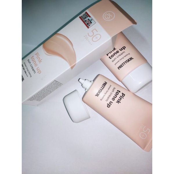 Kem Chống Nắng Nâng Tone Pretty Skin Pink Tone Up Hồng 70ml