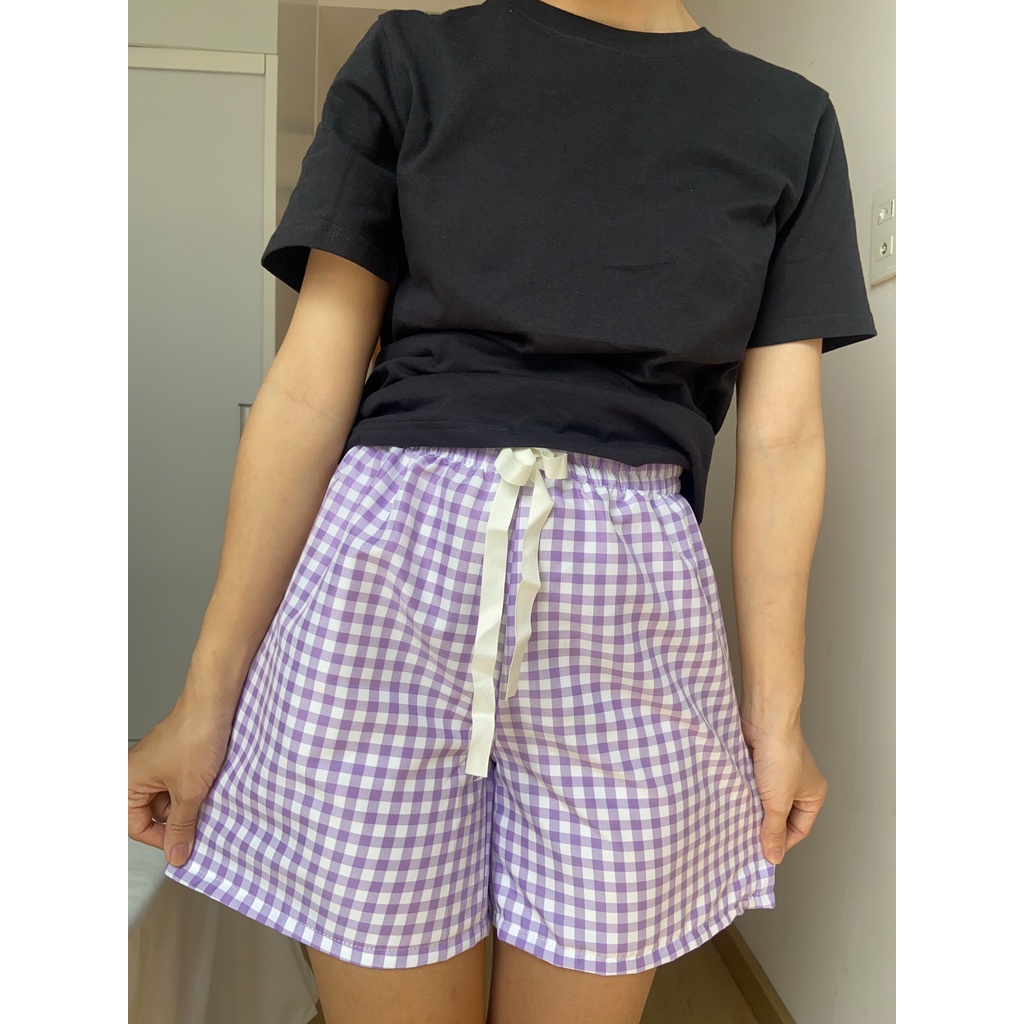 Quần đùi short caro tím vải ford dày dạn dễ thương form rộng thoải mái đi chơi, mặc ở nhà ngủ