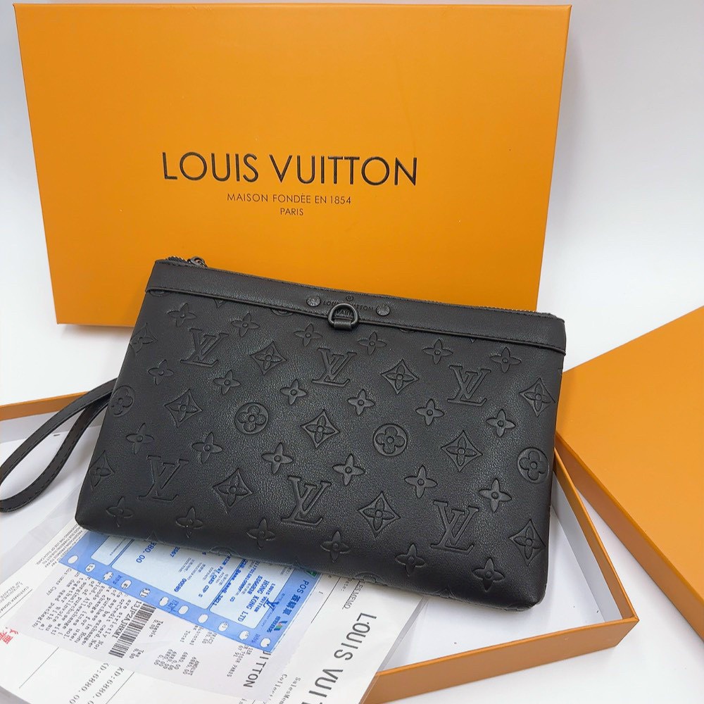 Túi LV Clutch cầm tay, hàng quảng châu, fullbox tem nhãn