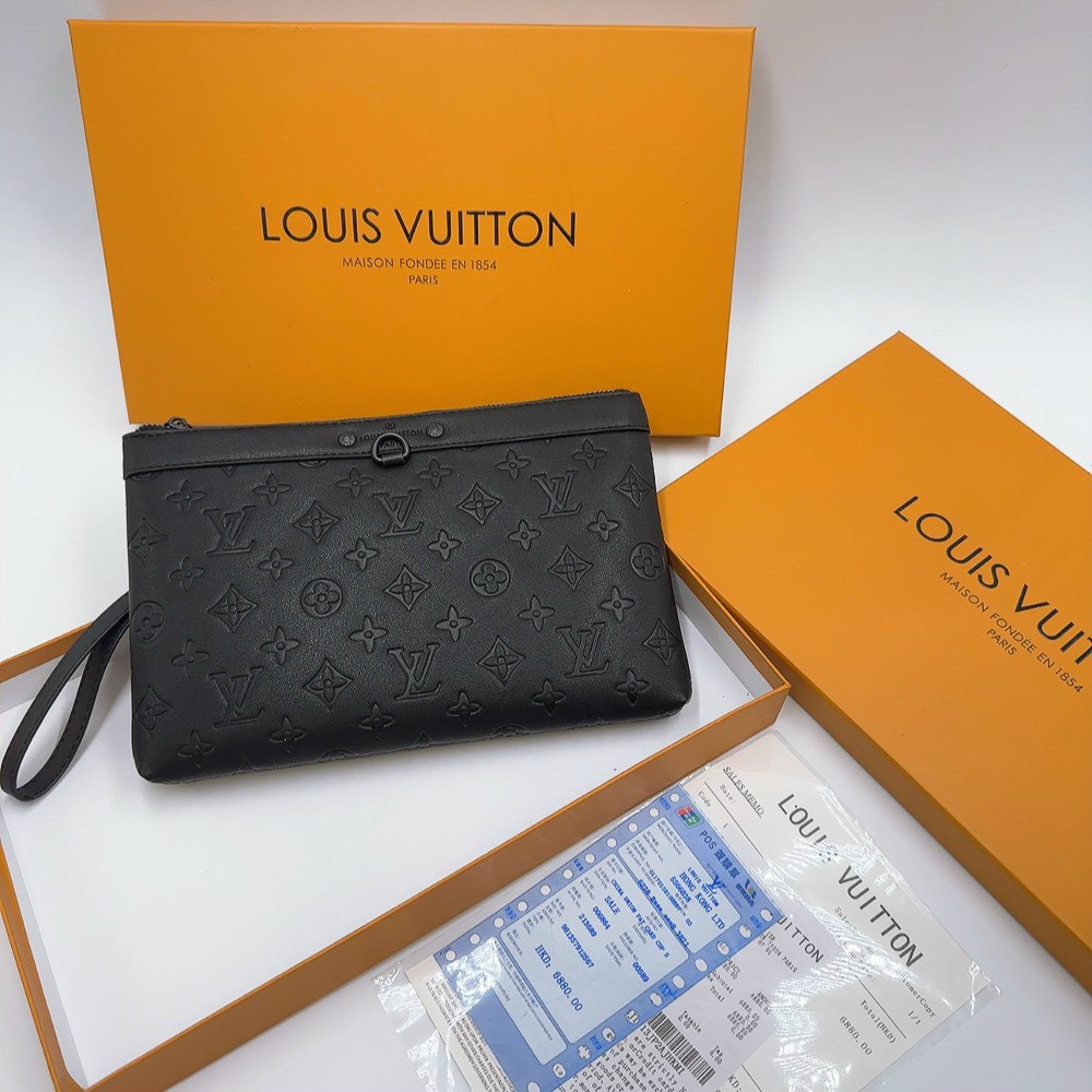 Túi LV Clutch cầm tay, hàng quảng châu, fullbox tem nhãn