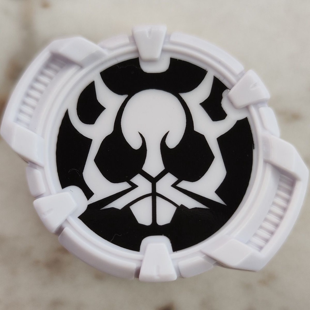 Nhân Vật Kamen Rider Extreme Fox Core id Trong Suốt Độc Đáo