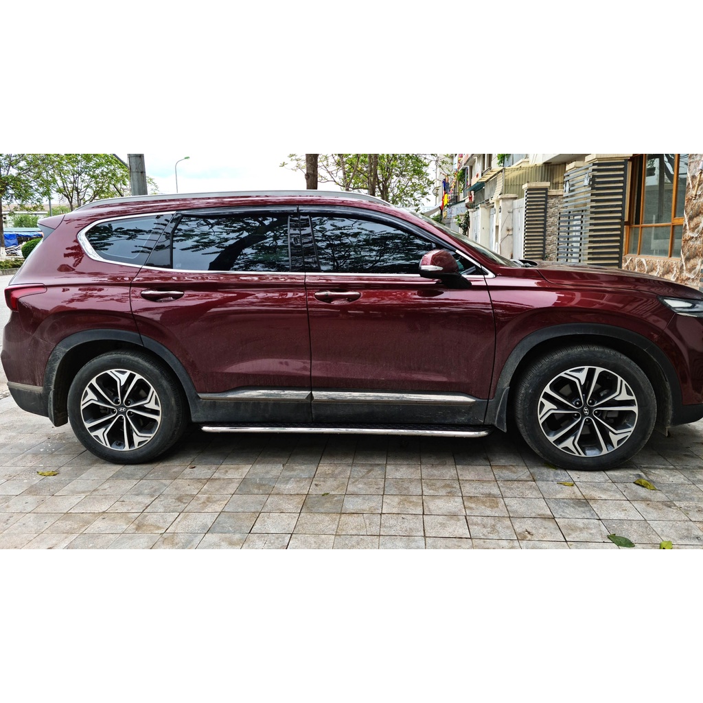 Bậc lên xuống, bệ bước chân ô tô Hyundai SantaFe 2021-2022. Mẫu nhôm đúc KN