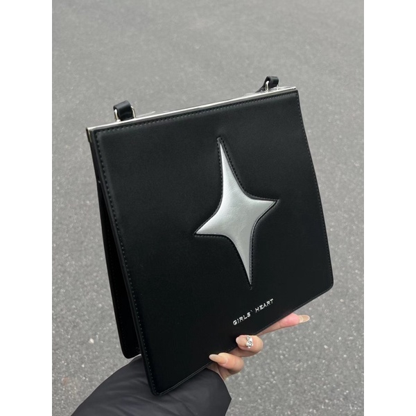 Túi xách đeo chéo nam nữ y2k hiphop cá tính